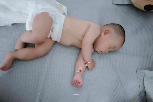 盱眙孕妇肚子一跳一跳
